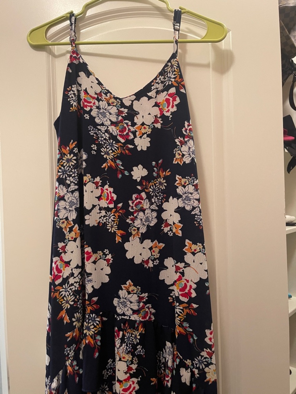 Floral V-Neck Spaghetti Strap Maxi Dress - Navy / White
